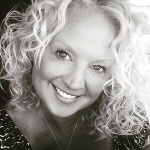 Hi! I'm Jennifer 😊